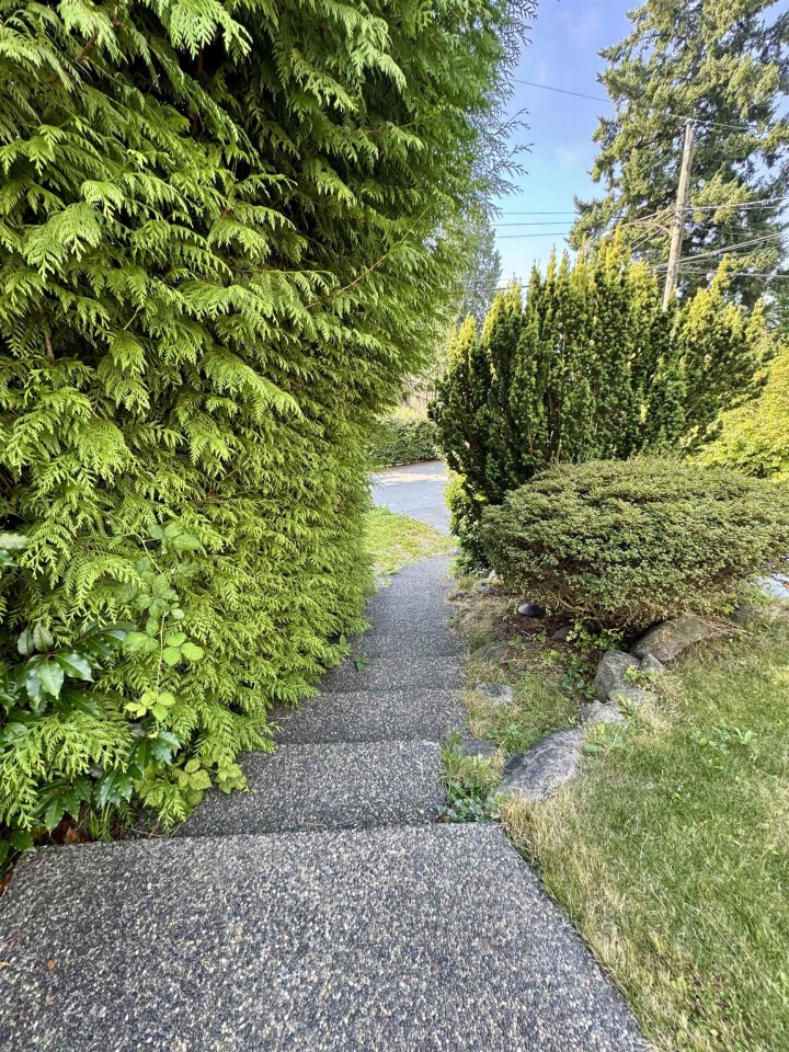 Photo 14 at 1395 Ottawa Avenue, Ambleside, West Vancouver