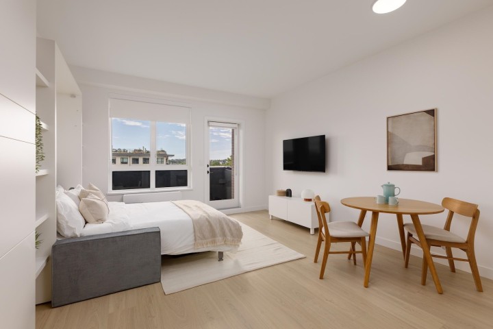 Photo 3 at 419 - 2450 Garden Drive, Grandview Woodland, Vancouver East