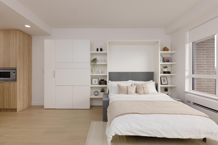 Photo 4 at 419 - 2450 Garden Drive, Grandview Woodland, Vancouver East