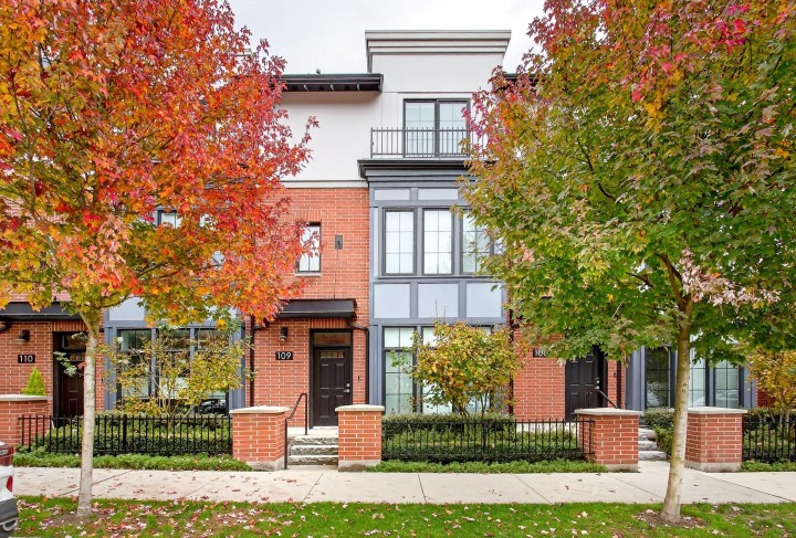 Photo 1 at 109 - 2070 Curling Road, Pemberton NV, North Vancouver