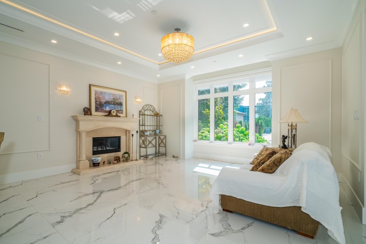 Photo 9 at 1048 Handsworth Road, Canyon Heights NV, North Vancouver