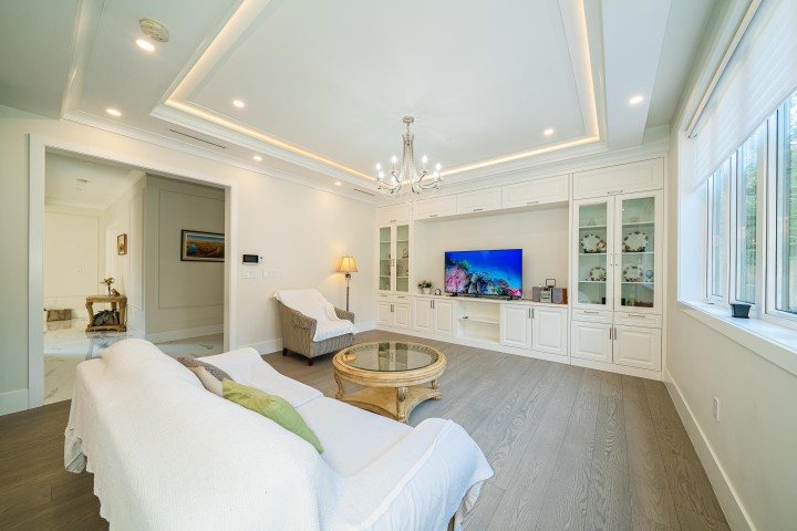 Photo 24 at 1048 Handsworth Road, Canyon Heights NV, North Vancouver