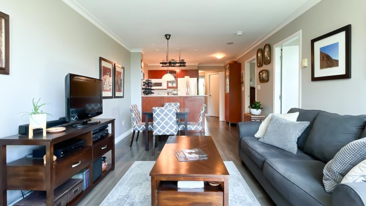 Photo 3 at 206 - 2733 Chandlery Place, South Marine, Vancouver East