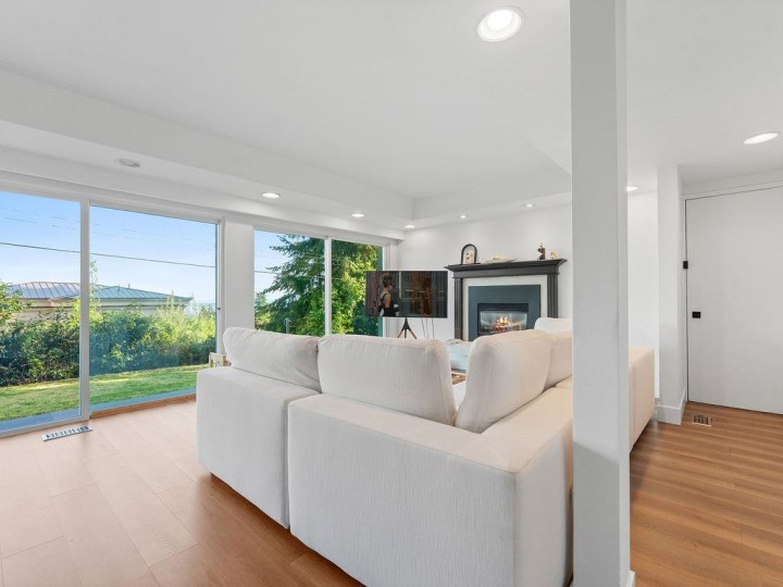 Photo 17 at 1040 Crestline Road, British Properties, West Vancouver