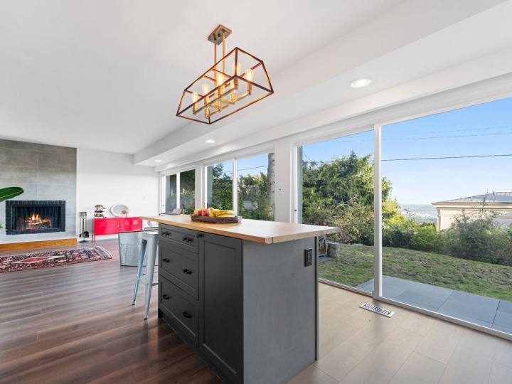 Photo 10 at 1040 Crestline Road, British Properties, West Vancouver