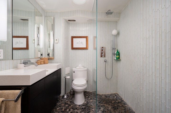 Photo 17 at 1001-02 - 150 24th Street, Dundarave, West Vancouver