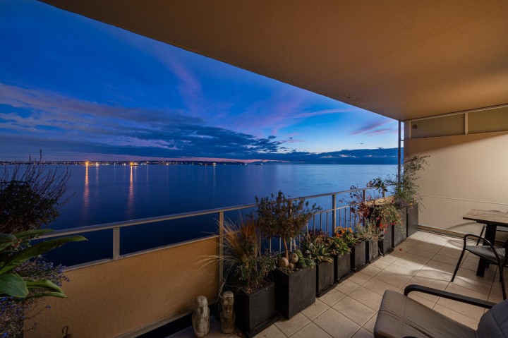 Photo 22 at 1001-02 - 150 24th Street, Dundarave, West Vancouver