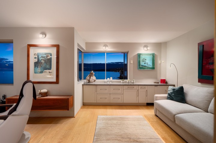 Photo 5 at 1001-02 - 150 24th Street, Dundarave, West Vancouver