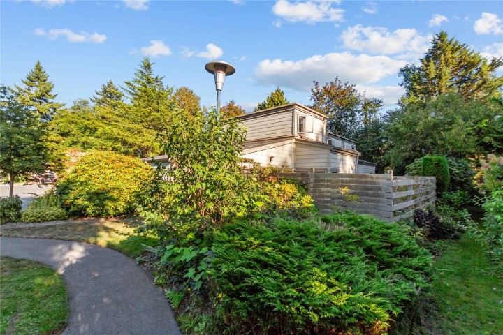 Photo 20 at 7361 Liard Place, Champlain Heights, Vancouver East