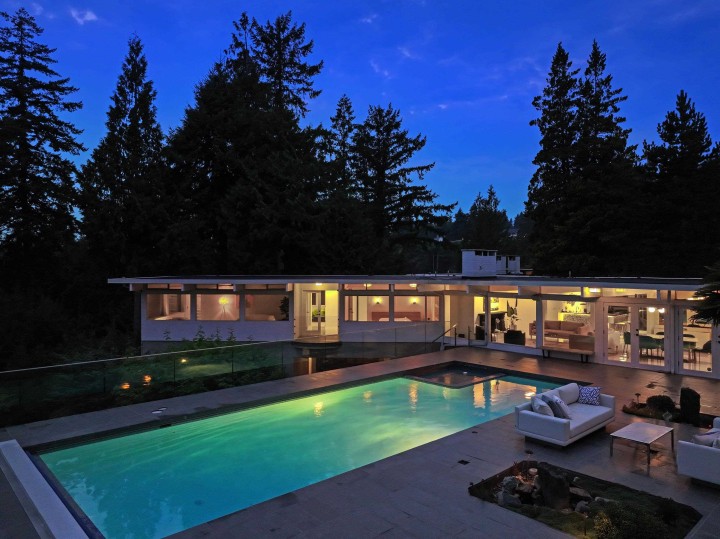 Photo 2 at 4514 Woodgreen Drive, Cypress Park Estates, West Vancouver