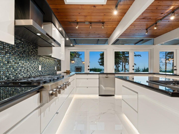 Photo 20 at 4514 Woodgreen Drive, Cypress Park Estates, West Vancouver