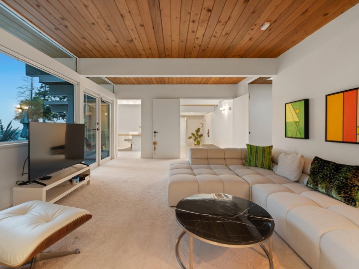 Photo 9 at 4514 Woodgreen Drive, Cypress Park Estates, West Vancouver