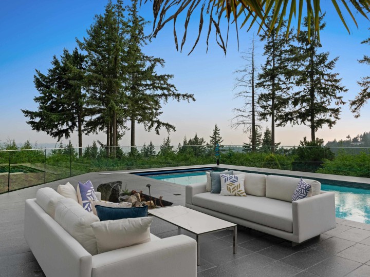 Photo 34 at 4514 Woodgreen Drive, Cypress Park Estates, West Vancouver