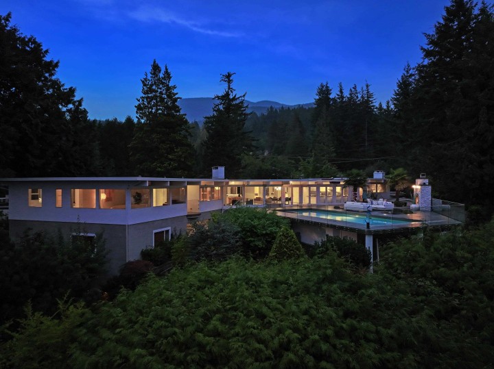 Photo 4 at 4514 Woodgreen Drive, Cypress Park Estates, West Vancouver