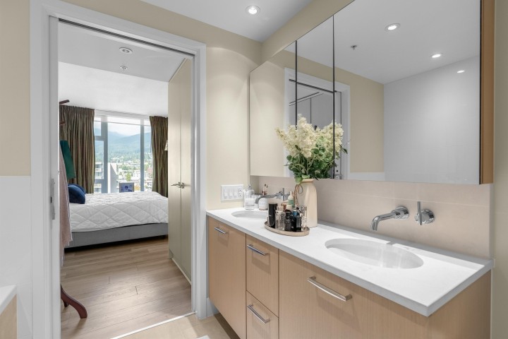 Photo 17 at 1401 - 150 W 15th Street, Central Lonsdale, North Vancouver