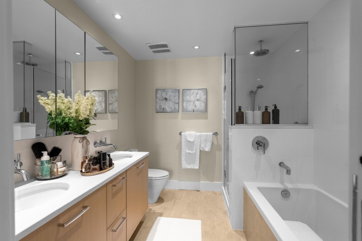 Photo 16 at 1401 - 150 W 15th Street, Central Lonsdale, North Vancouver