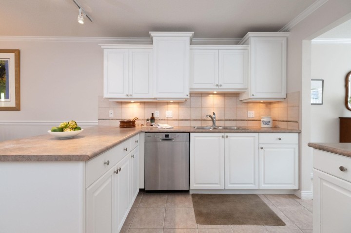 Photo 12 at 651 St. Andrews Avenue, Lower Lonsdale, North Vancouver