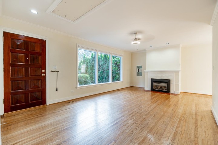 Photo 7 at 3084 Paisley Road, Capilano NV, North Vancouver