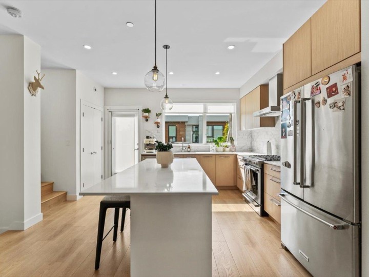 Photo 7 at 66 - 3597 Malsum Drive, Roche Point, North Vancouver