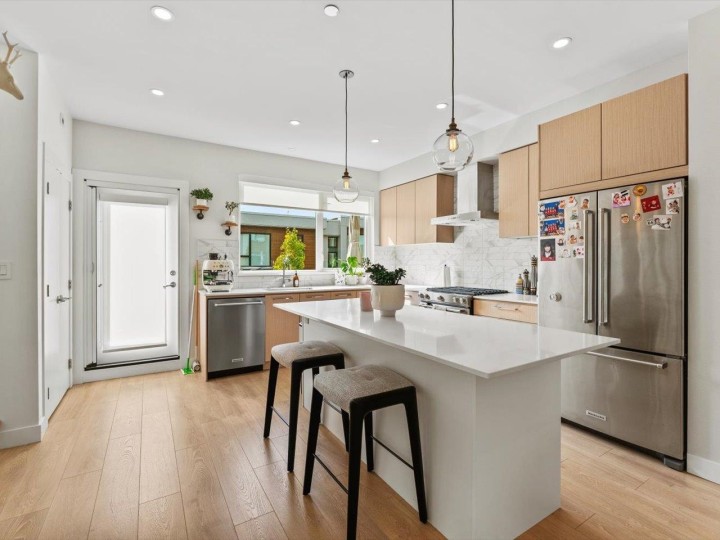 Photo 9 at 66 - 3597 Malsum Drive, Roche Point, North Vancouver