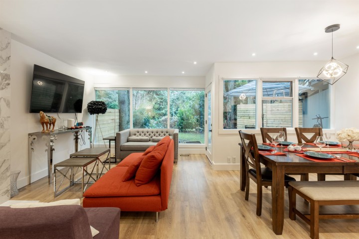 Photo 12 at 8 Glenmore Drive, Glenmore, West Vancouver