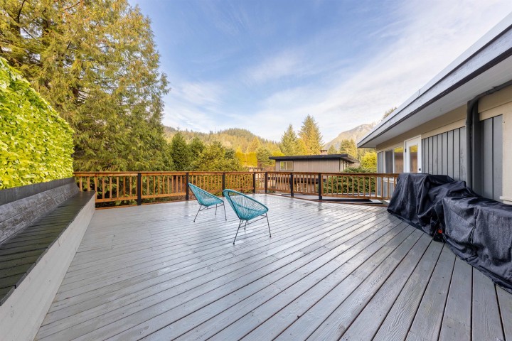 Photo 32 at 8 Glenmore Drive, Glenmore, West Vancouver