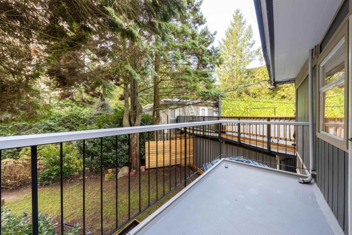 Photo 28 at 8 Glenmore Drive, Glenmore, West Vancouver