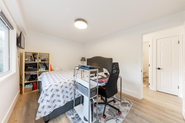 Photo 29 at 8 Glenmore Drive, Glenmore, West Vancouver