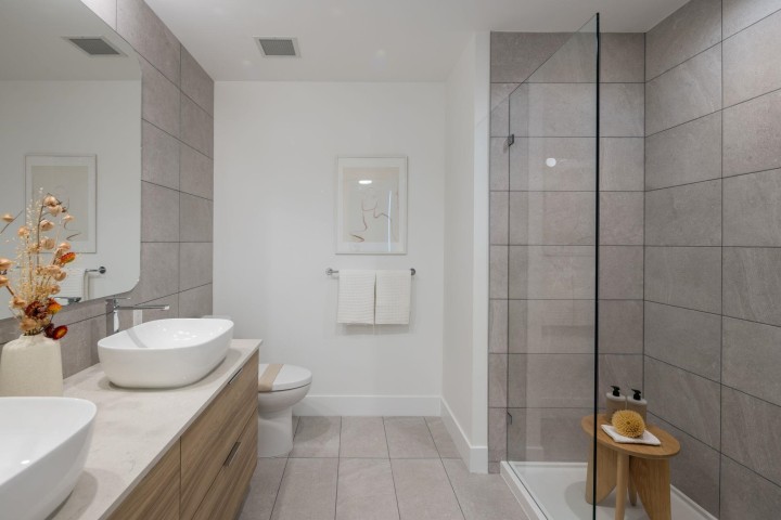 Photo 12 at 407 - 2385 Emery Court, Lynn Valley, North Vancouver