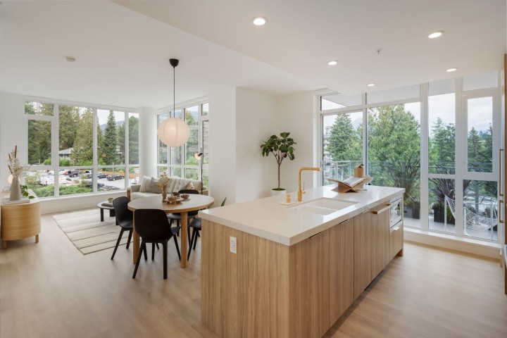 Photo 7 at 407 - 2385 Emery Court, Lynn Valley, North Vancouver