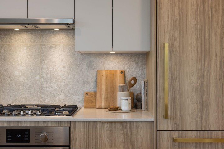 Photo 5 at 407 - 2385 Emery Court, Lynn Valley, North Vancouver