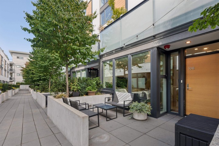 Photo 2 at 106 - 649 E 3rd Street, Lower Lonsdale, North Vancouver