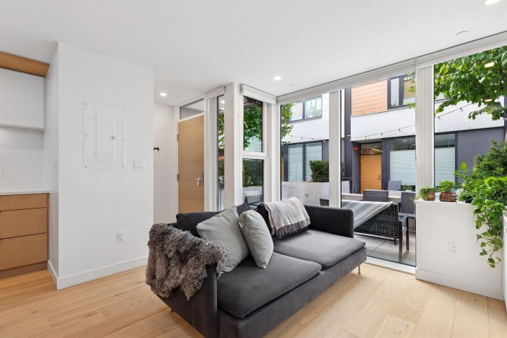 Photo 9 at 106 - 649 E 3rd Street, Lower Lonsdale, North Vancouver