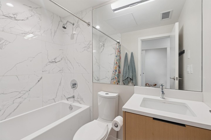 Photo 19 at 106 - 649 E 3rd Street, Lower Lonsdale, North Vancouver