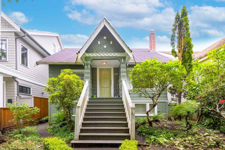 Photo 1 at 3012 W 14th Avenue, Kitsilano, Vancouver West