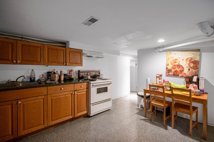 Photo 19 at 3012 W 14th Avenue, Kitsilano, Vancouver West