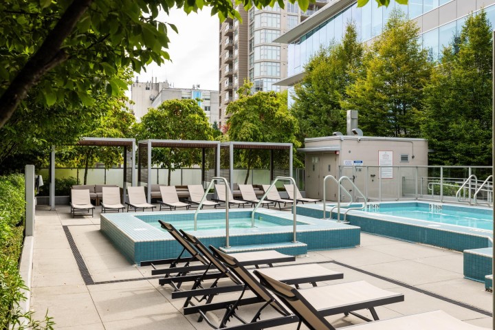 Photo 26 at 810 - 125 E 14th Street, Central Lonsdale, North Vancouver