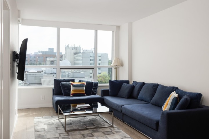 Photo 10 at 810 - 125 E 14th Street, Central Lonsdale, North Vancouver