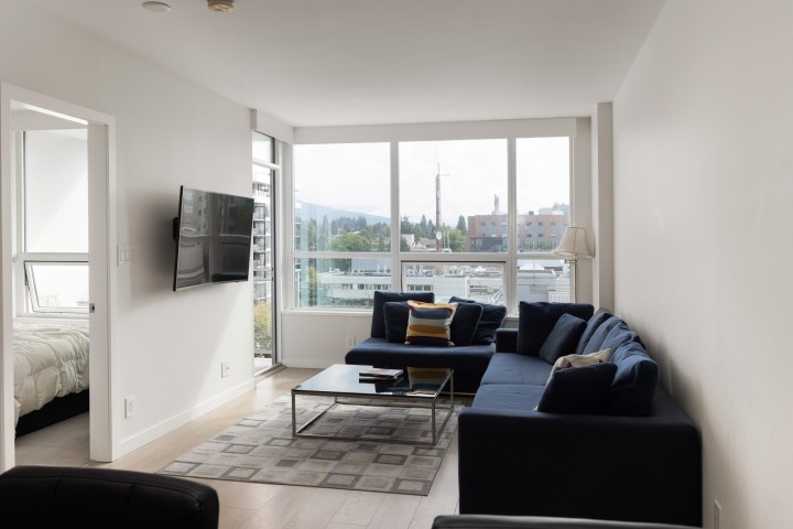 Photo 11 at 810 - 125 E 14th Street, Central Lonsdale, North Vancouver