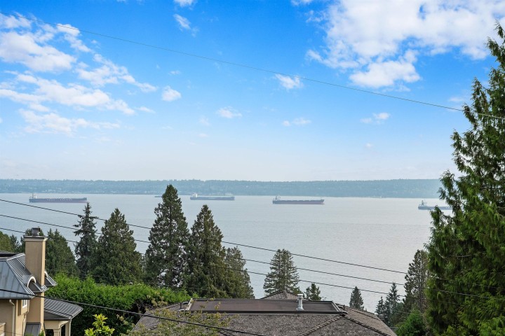 Photo 39 at 2643 Nelson Avenue, Dundarave, West Vancouver