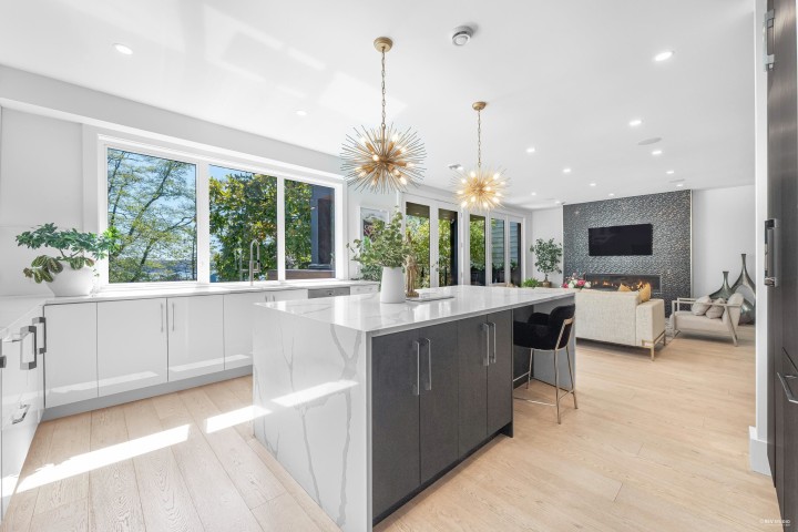 Photo 13 at 919 E 4th Street, Queensbury, North Vancouver