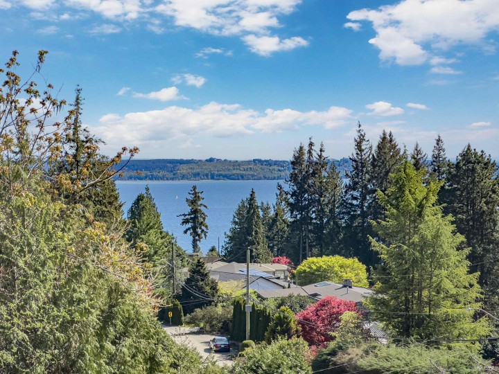 Photo 26 at 919 E 4th Street, Queensbury, North Vancouver