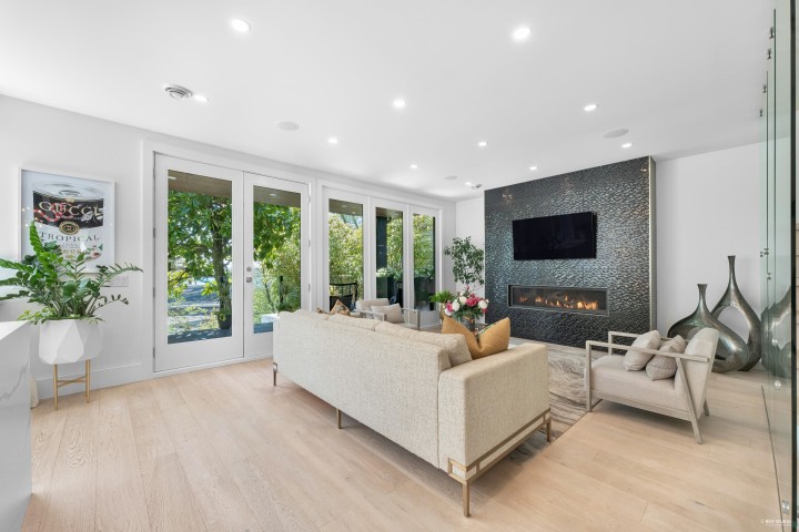 Photo 14 at 919 E 4th Street, Queensbury, North Vancouver