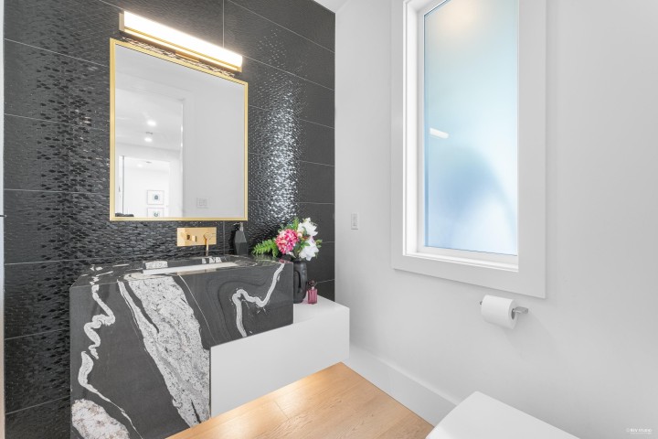 Photo 18 at 919 E 4th Street, Queensbury, North Vancouver