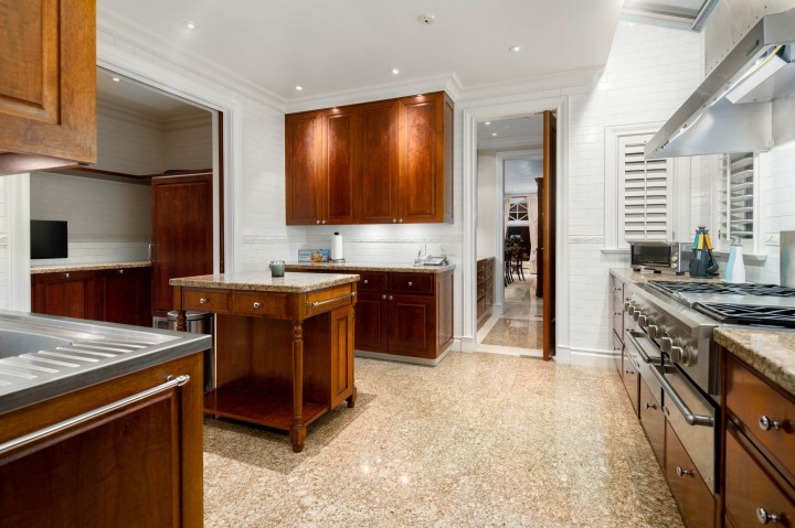 Photo 7 at 4778 Drummond Drive, Point Grey, Vancouver West