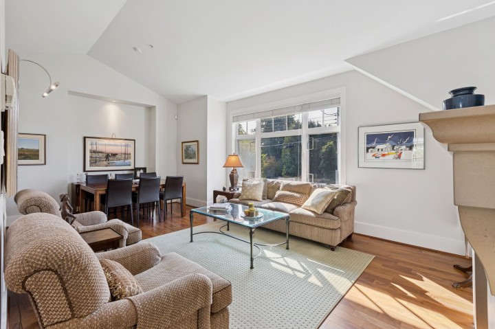 Photo 6 at 2133 Gordon Avenue, Dundarave, West Vancouver