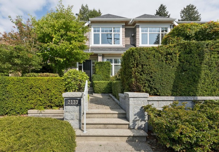 Photo 1 at 2133 Gordon Avenue, Dundarave, West Vancouver