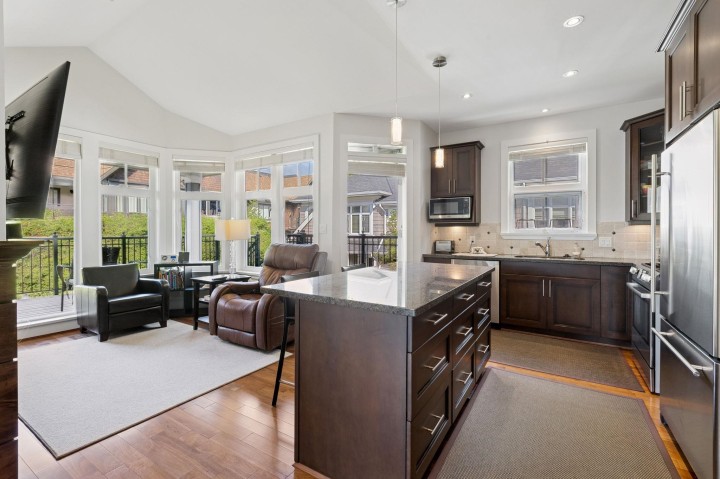 Photo 9 at 2133 Gordon Avenue, Dundarave, West Vancouver