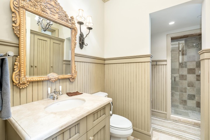 Photo 20 at 4672 Clovelly Walk, Caulfeild, West Vancouver