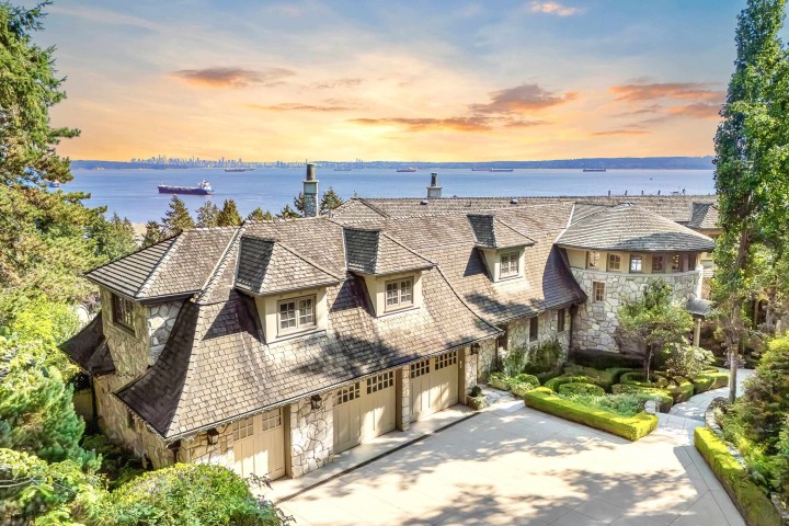 Photo 37 at 4672 Clovelly Walk, Caulfeild, West Vancouver